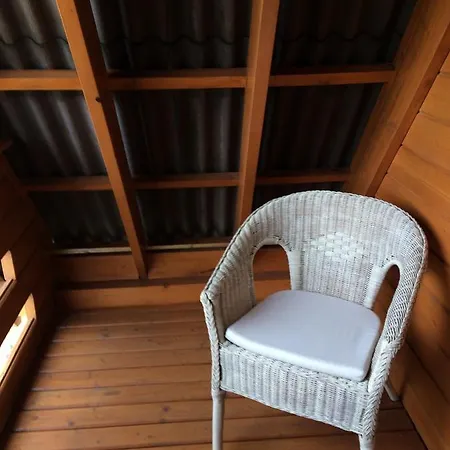 ロッジ Letniskowe Malinka Dabki ボボリン