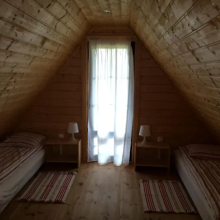 Letniskowe Malinka Dabki * ボボリン